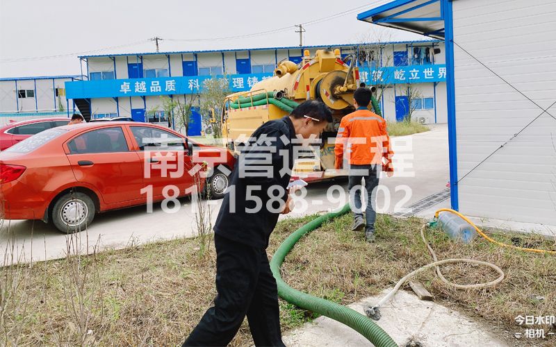 255晓庄工地化粪池处理